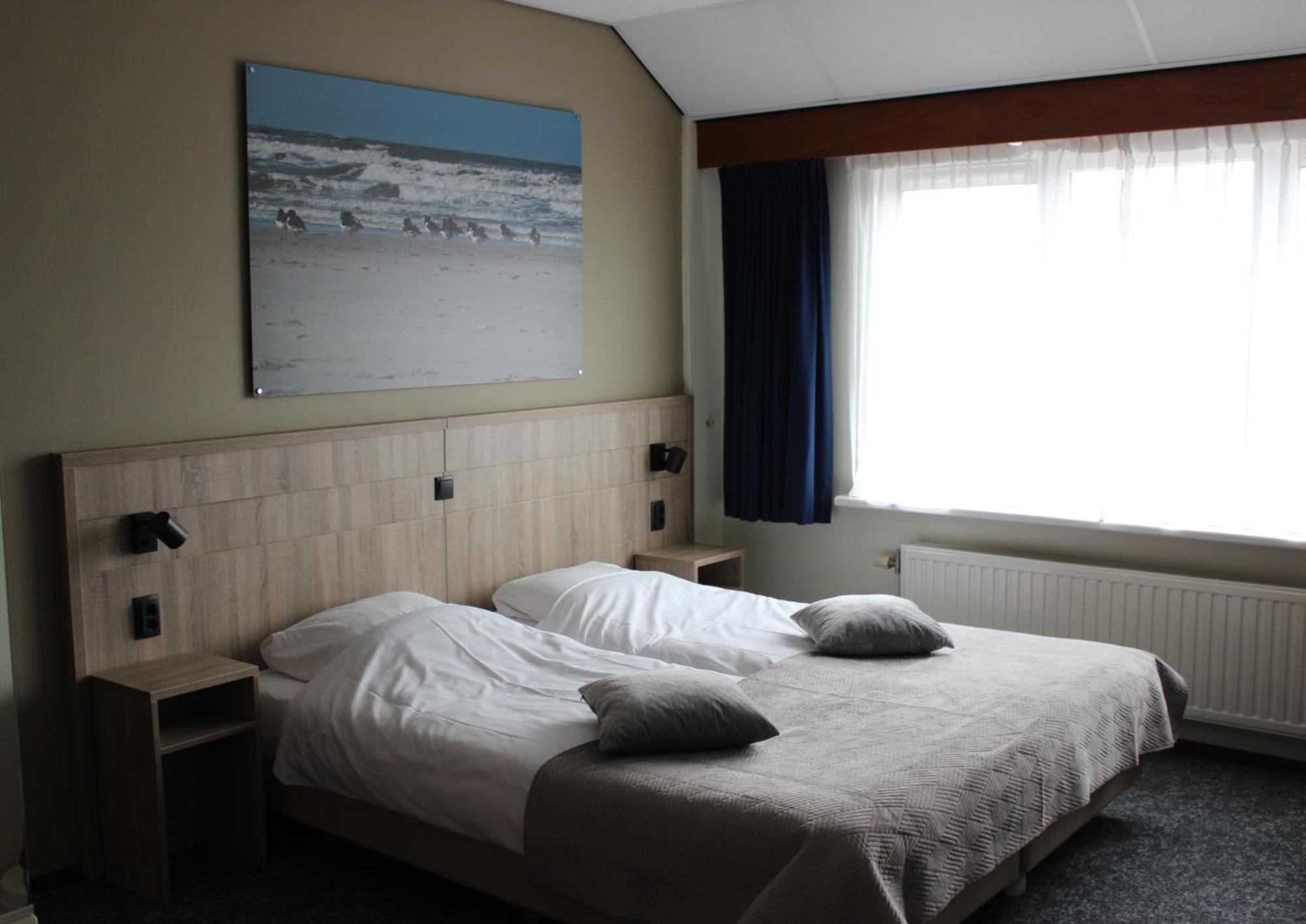 בורן Hotel "De Klok" מראה חיצוני תמונה